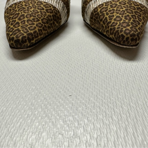 Manolo Blahnik Leopard/Striped Pointed Toe Kitten Heels Size 39 1/2 EUC - Picture 10 of 16